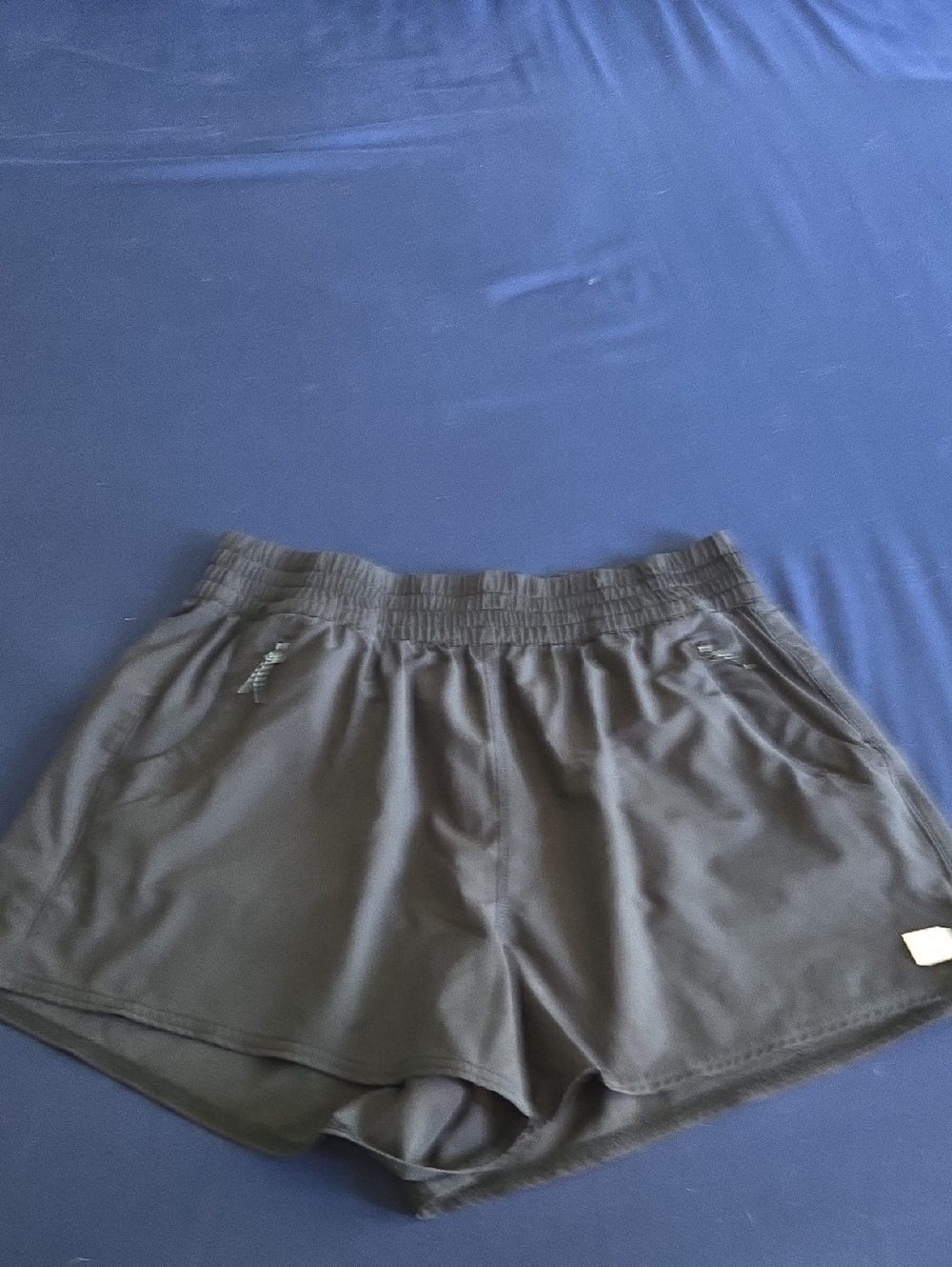 Women’s Vuori Black Athletic Shorts with Elastic Waist